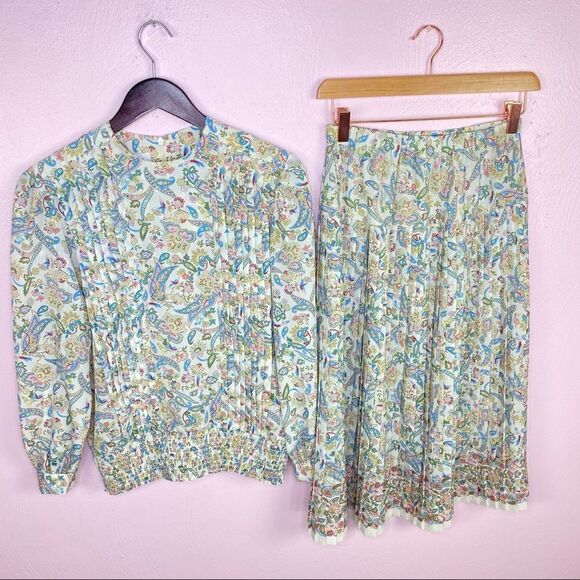 Vintage Shrader Sport Paisley Floral Knife Pleat Midi Skirt Set Cream Multi 6P - Picture 12 of 14